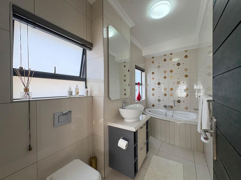 7 Bedroom Property for Sale in Midlands Estate Gauteng