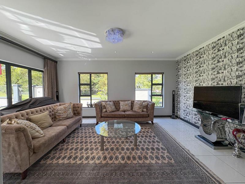 7 Bedroom Property for Sale in Midlands Estate Gauteng