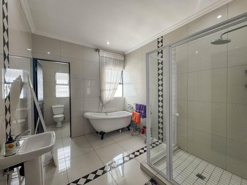 7 Bedroom Property for Sale in Midlands Estate Gauteng