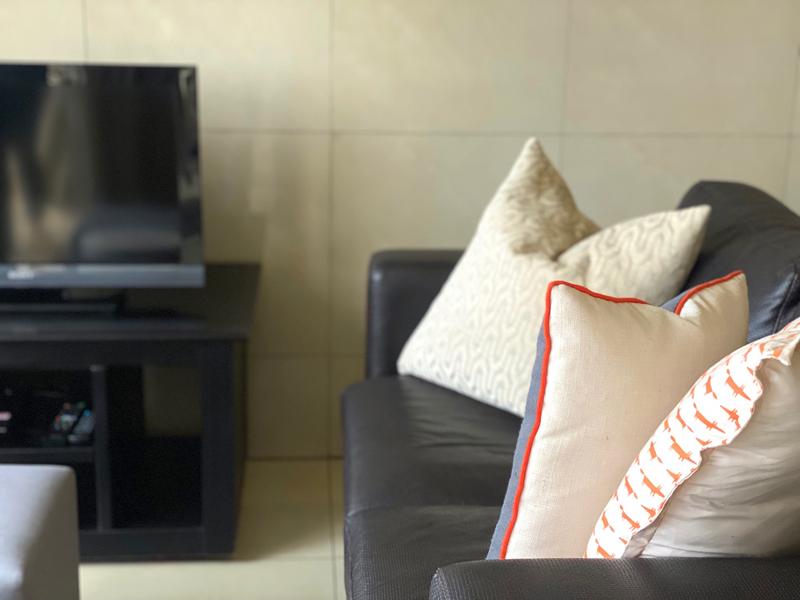 1 Bedroom Property for Sale in Sandton Central Gauteng
