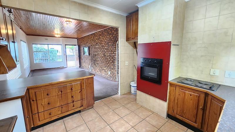 2 Bedroom Property for Sale in Albemarle Gauteng