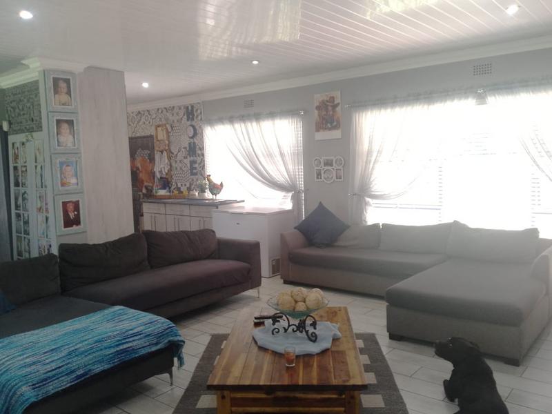 3 Bedroom Property for Sale in Petersfield Gauteng