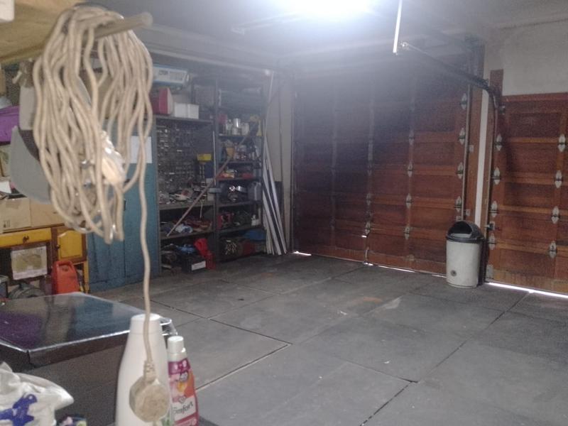 3 Bedroom Property for Sale in Petersfield Gauteng