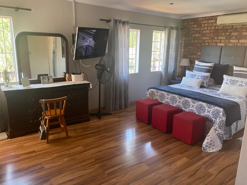 4 Bedroom Property for Sale in Doornpoort Gauteng