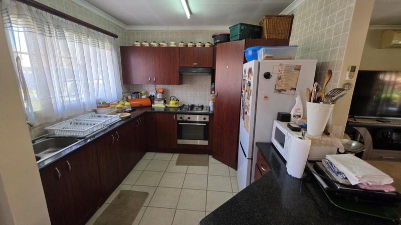 2 Bedroom Property for Sale in Montana Tuine Gauteng
