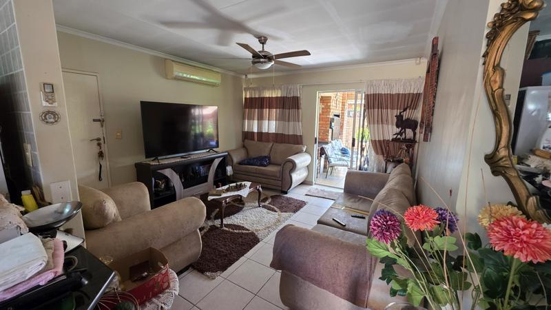 2 Bedroom Property for Sale in Montana Tuine Gauteng