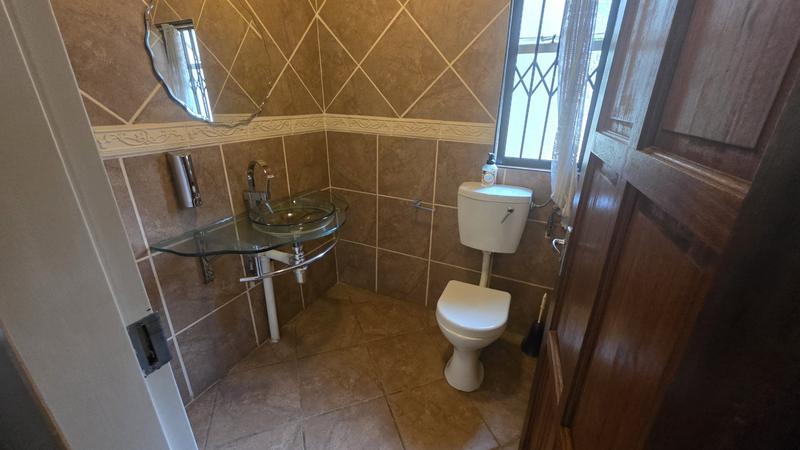 4 Bedroom Property for Sale in Sinoville Gauteng