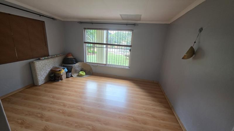 4 Bedroom Property for Sale in Sinoville Gauteng