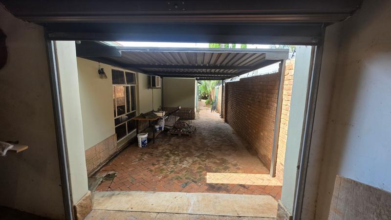 4 Bedroom Property for Sale in Sinoville Gauteng