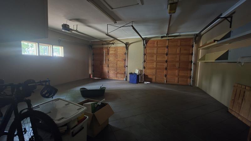 4 Bedroom Property for Sale in Sinoville Gauteng