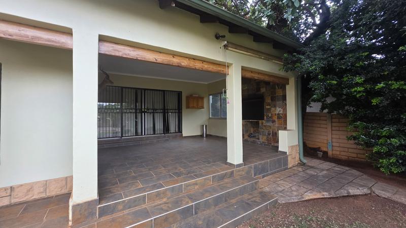4 Bedroom Property for Sale in Sinoville Gauteng