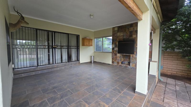 4 Bedroom Property for Sale in Sinoville Gauteng