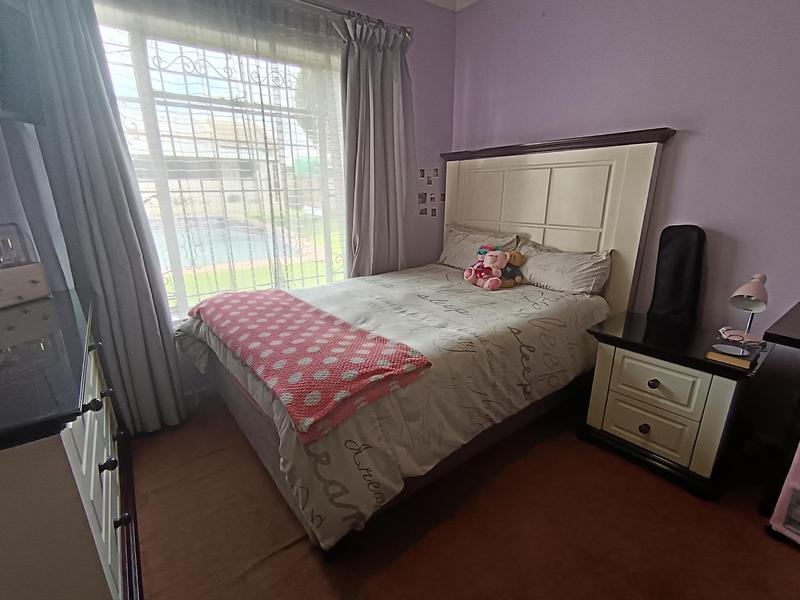 4 Bedroom Property for Sale in Marlands Gauteng