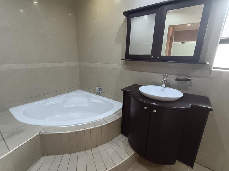 4 Bedroom Property for Sale in Marlands Gauteng