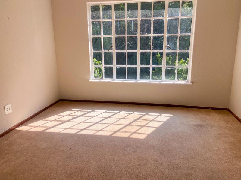 3 Bedroom Property for Sale in Helderkruin Gauteng
