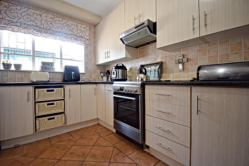 3 Bedroom Property for Sale in Magalieskruin Gauteng