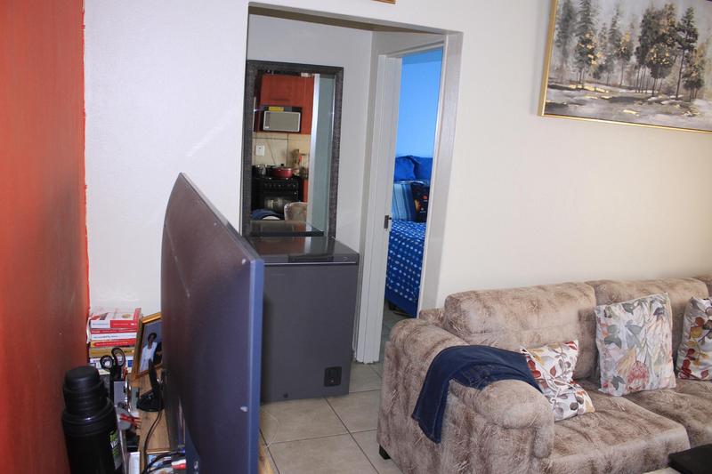 2 Bedroom Property for Sale in Jabulani Gauteng