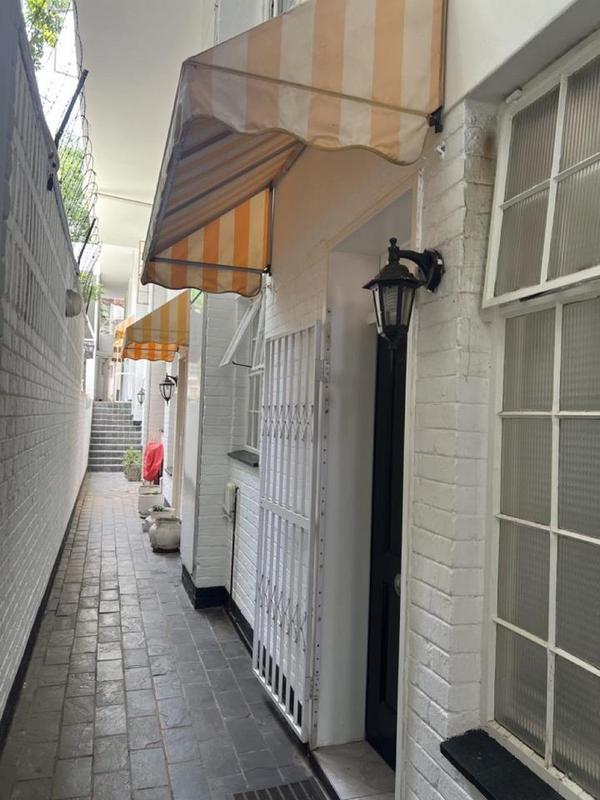 To Let 5 Bedroom Property for Rent in Sandown Gauteng