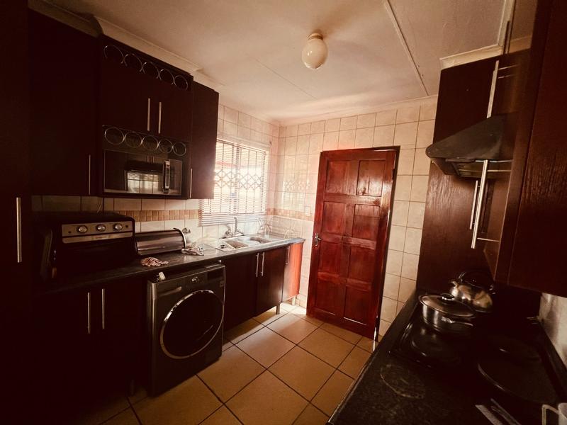3 Bedroom Property for Sale in The Orchards Gauteng