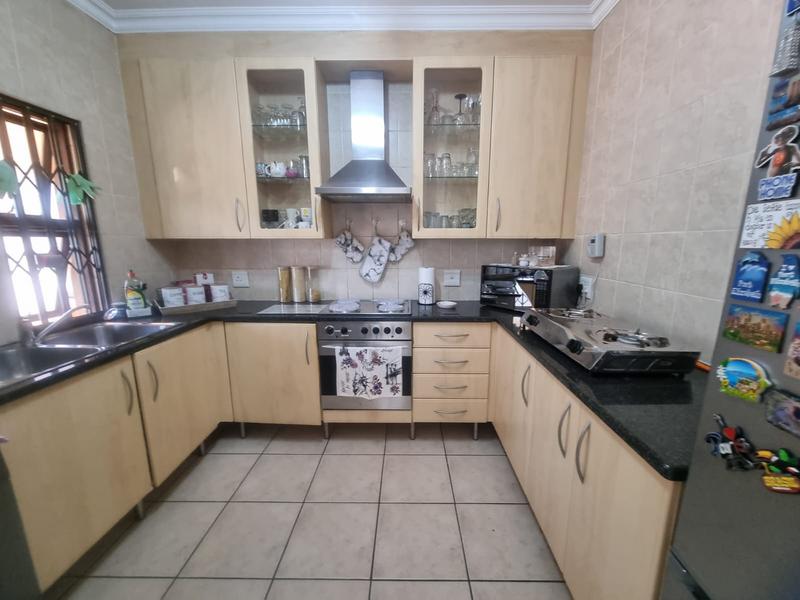 2 Bedroom Property for Sale in Bassonia Gauteng