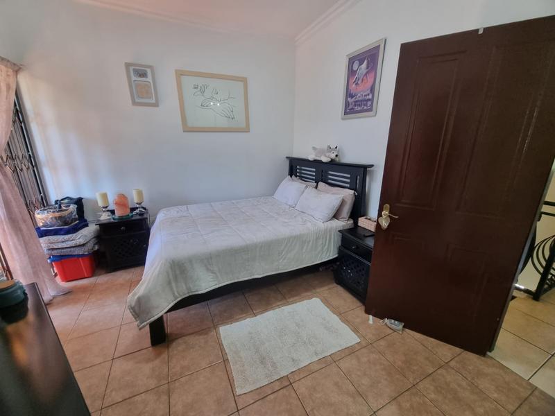 2 Bedroom Property for Sale in Bassonia Gauteng