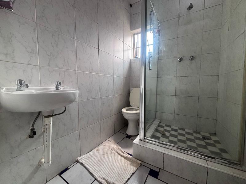 5 Bedroom Property for Sale in Brixton Gauteng