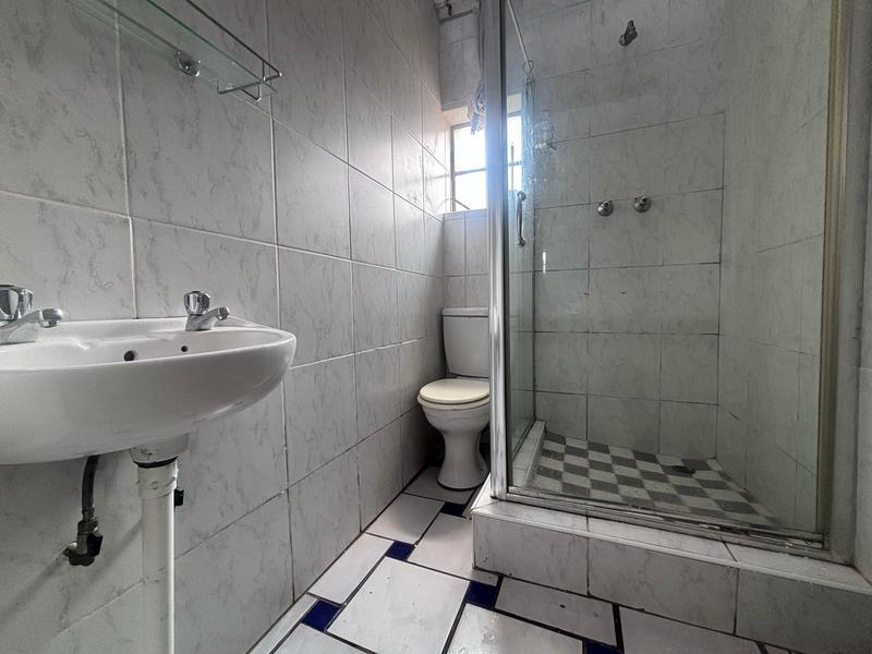 5 Bedroom Property for Sale in Brixton Gauteng