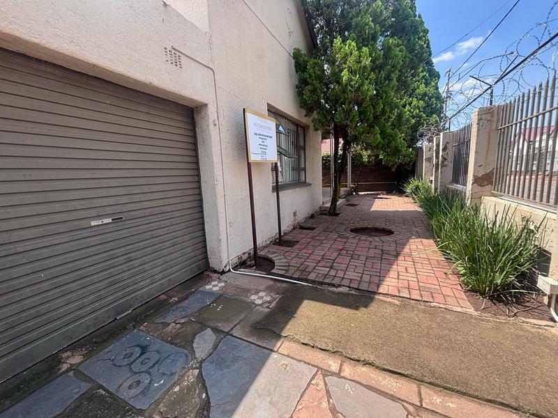 5 Bedroom Property for Sale in Brixton Gauteng