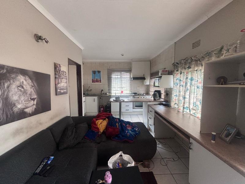 5 Bedroom Property for Sale in Brixton Gauteng
