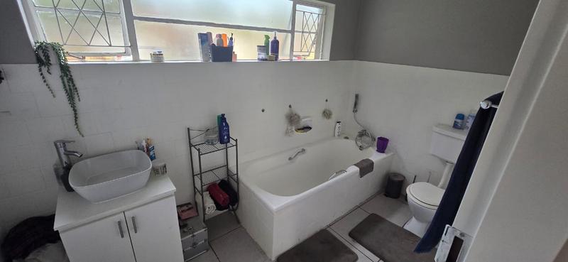 4 Bedroom Property for Sale in Rothdene Gauteng