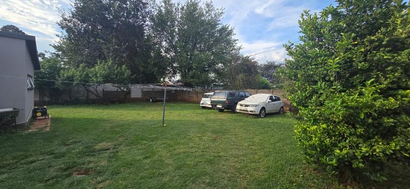 4 Bedroom Property for Sale in Rothdene Gauteng