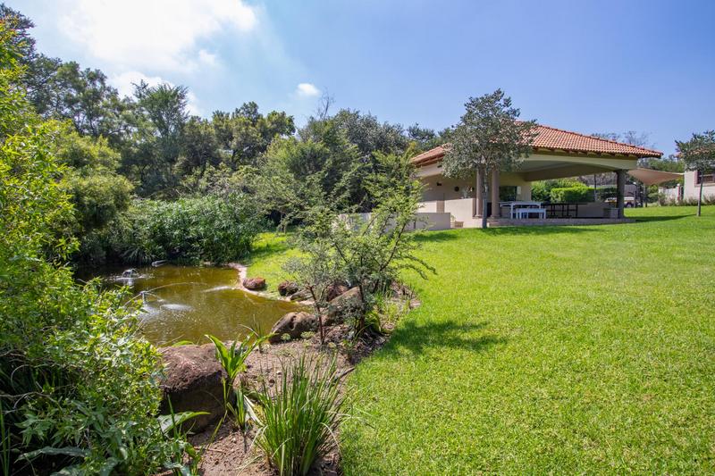 5 Bedroom Property for Sale in Blue Hills Country Estate Gauteng