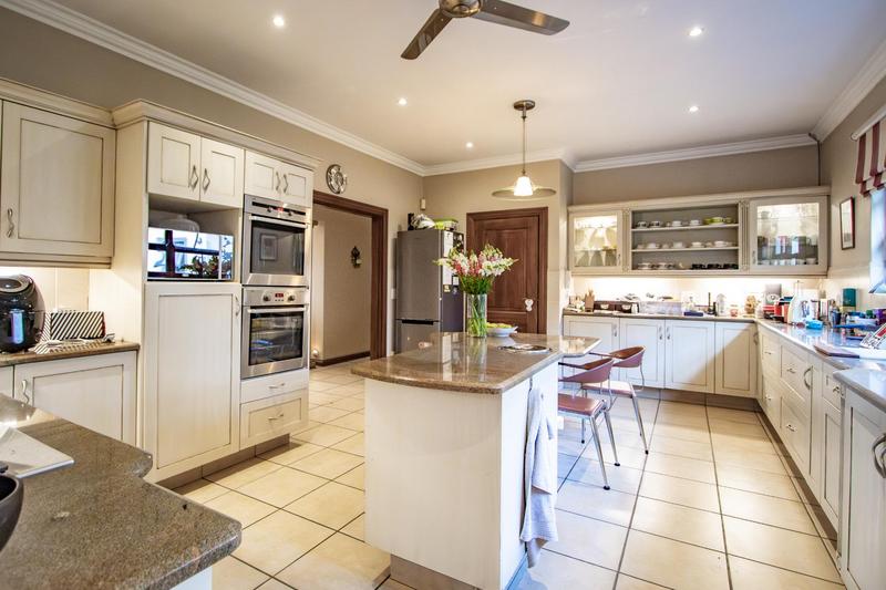 5 Bedroom Property for Sale in Blue Hills Country Estate Gauteng