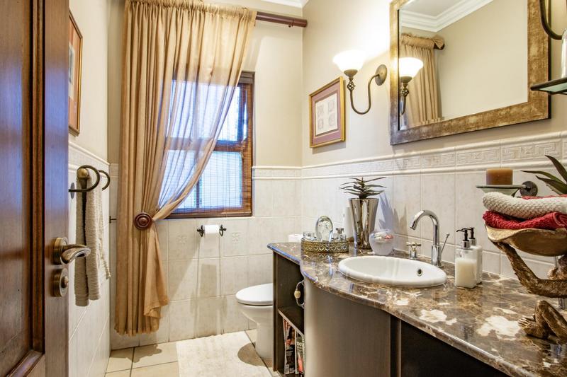 5 Bedroom Property for Sale in Blue Hills Country Estate Gauteng