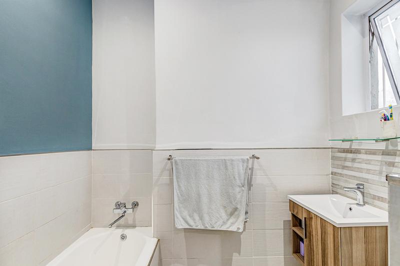 3 Bedroom Property for Sale in Parkhurst Gauteng