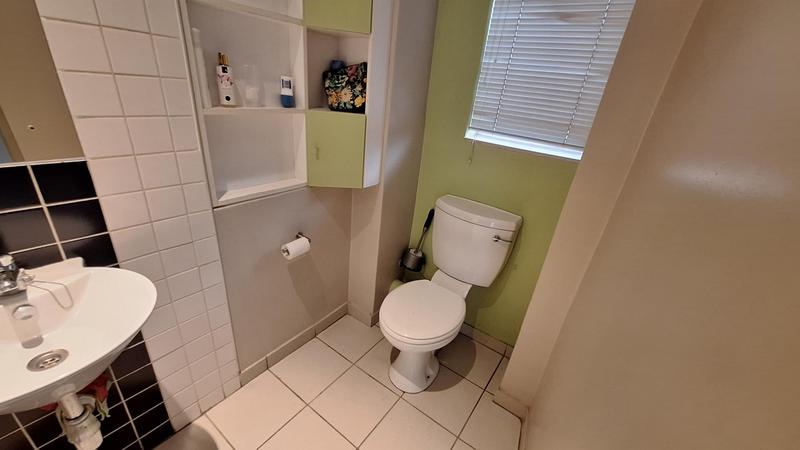 To Let 1 Bedroom Property for Rent in Hillcrest Gauteng