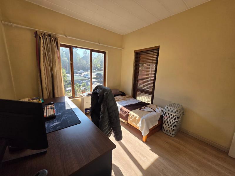 2 Bedroom Property for Sale in Sunninghill Gauteng