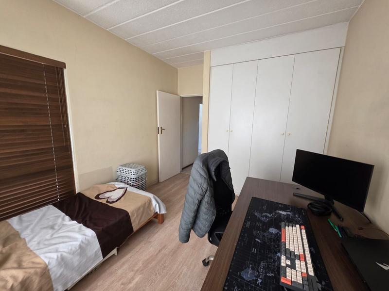 2 Bedroom Property for Sale in Sunninghill Gauteng