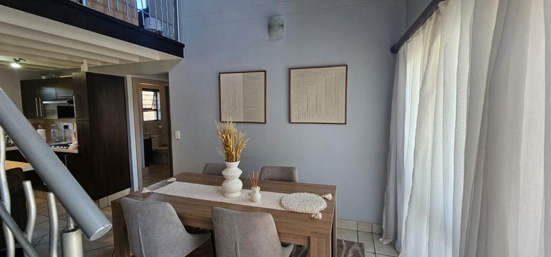 To Let 1 Bedroom Property for Rent in Pineslopes Gauteng