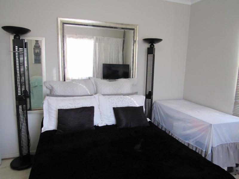 3 Bedroom Property for Sale in La Montagne Gauteng