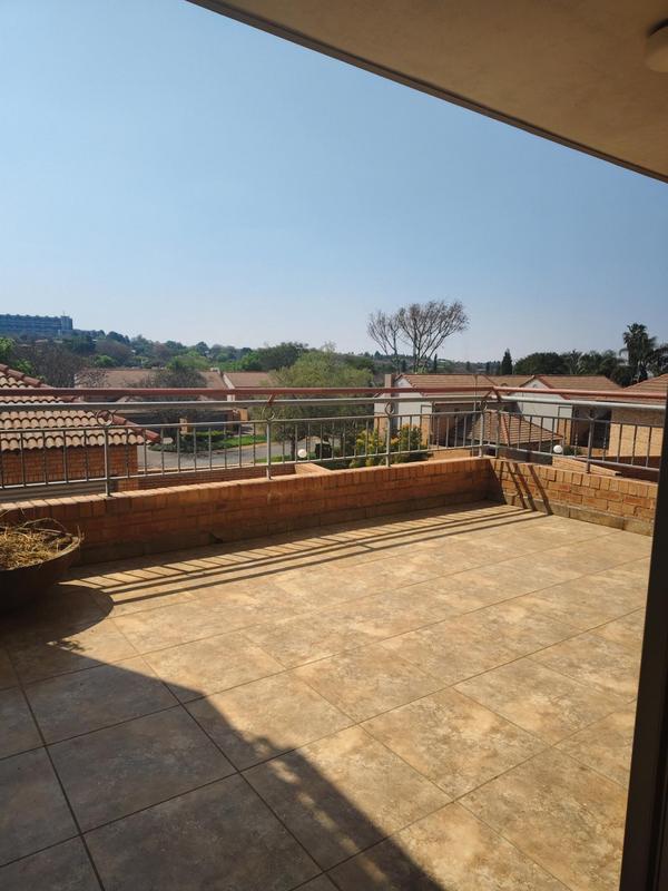 3 Bedroom Property for Sale in Die Wilgers Gauteng