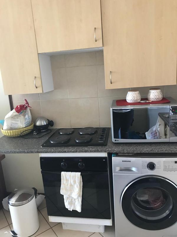 To Let 1 Bedroom Property for Rent in Karenpark Gauteng