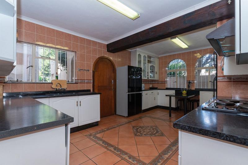 7 Bedroom Property for Sale in Eden Glen Gauteng