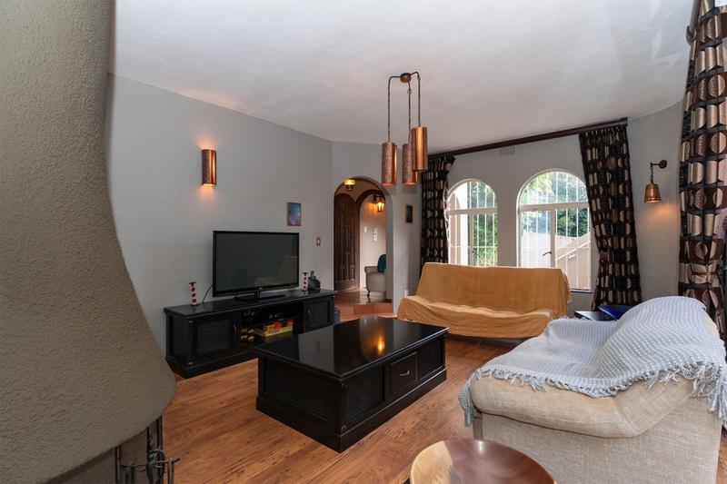 7 Bedroom Property for Sale in Eden Glen Gauteng