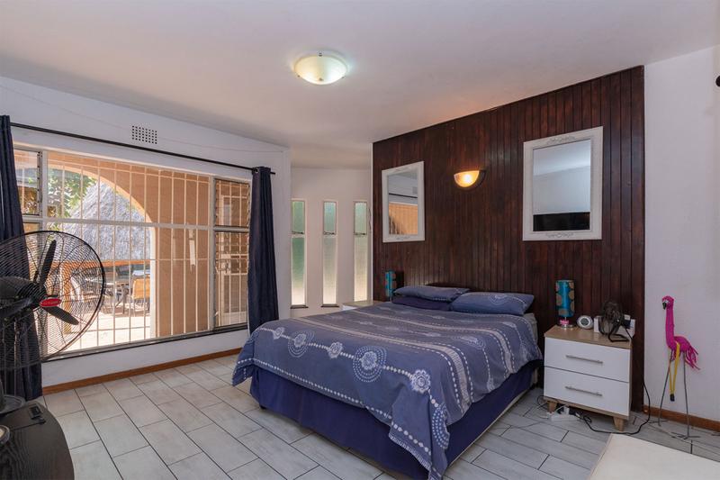 7 Bedroom Property for Sale in Eden Glen Gauteng