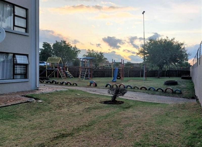2 Bedroom Property for Sale in Eveleigh Gauteng