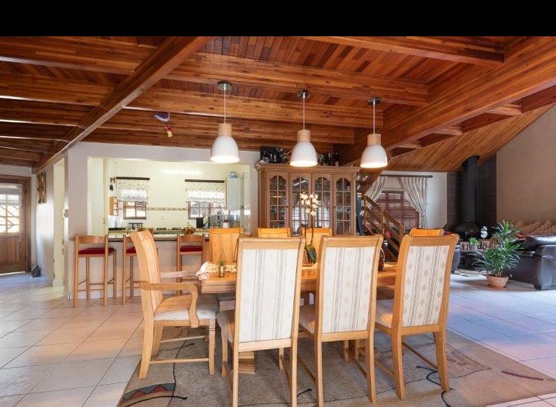 4 Bedroom Property for Sale in Oakdene Gauteng