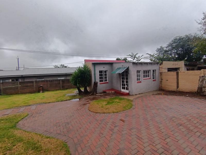 2 Bedroom Property for Sale in Florida Gauteng