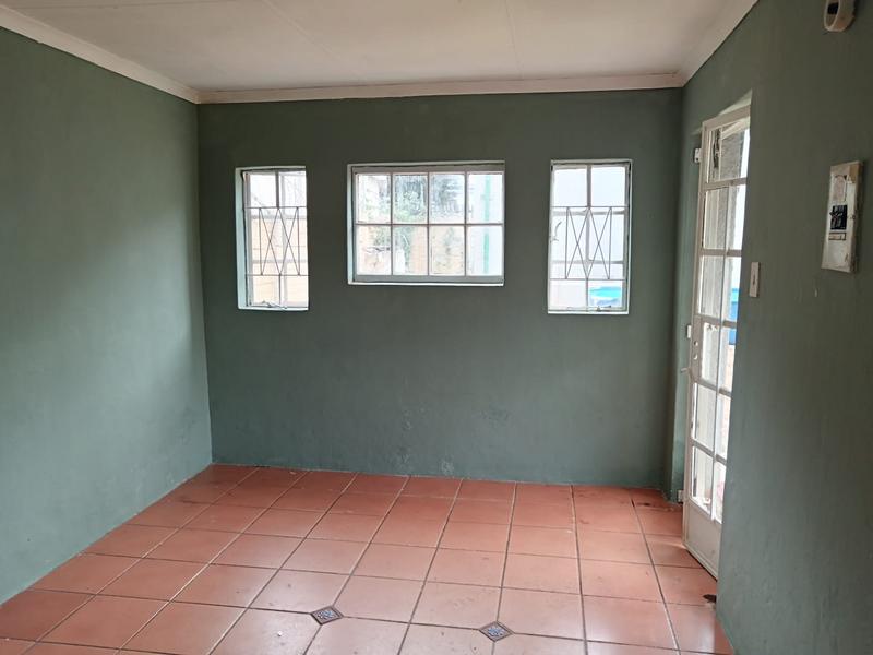 2 Bedroom Property for Sale in Florida Gauteng