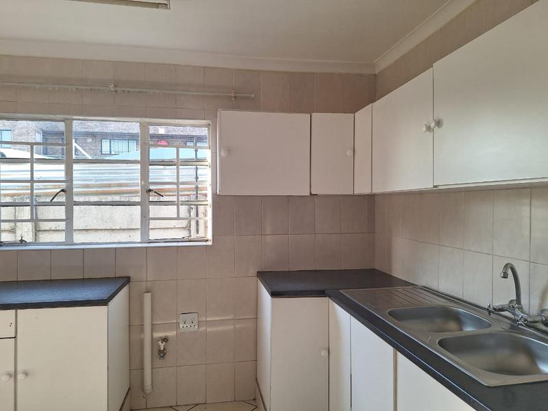 To Let 2 Bedroom Property for Rent in Brenthurst Gauteng